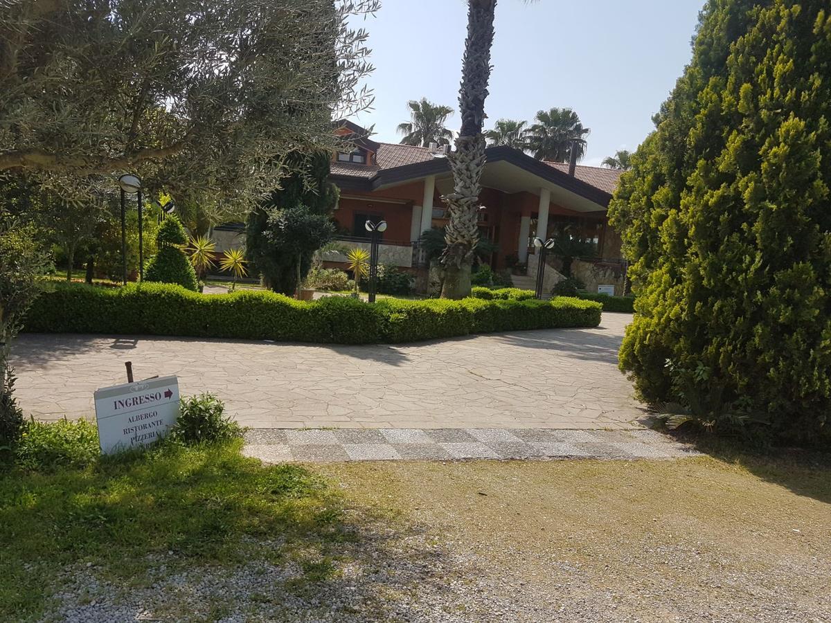 Agriturismo Terre Delle Monache Pontecagnano Exteriör bild